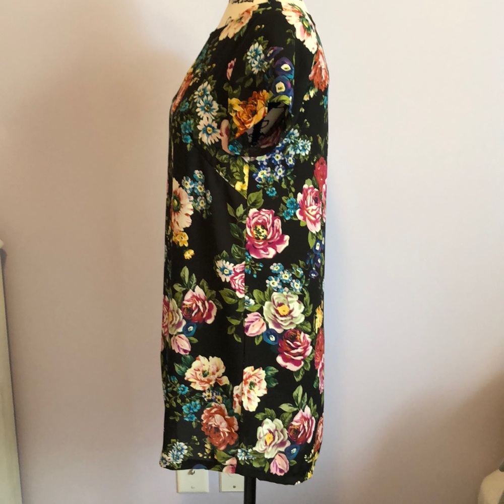 Olivaceous Flowered Mini Dress ❤️ - Picture 4 of 8